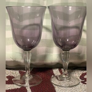 Elegant Purple Wine Glass Set